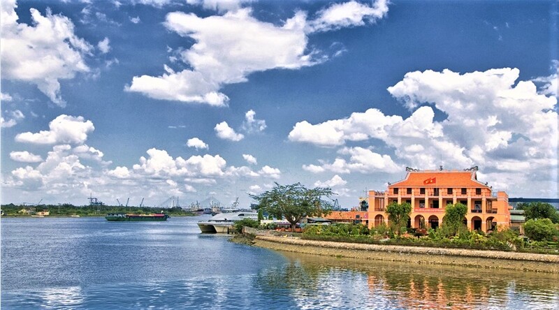 Khách sạn gần Bến Nhà Rồng - Khởi nguồn hành trình lịch sử