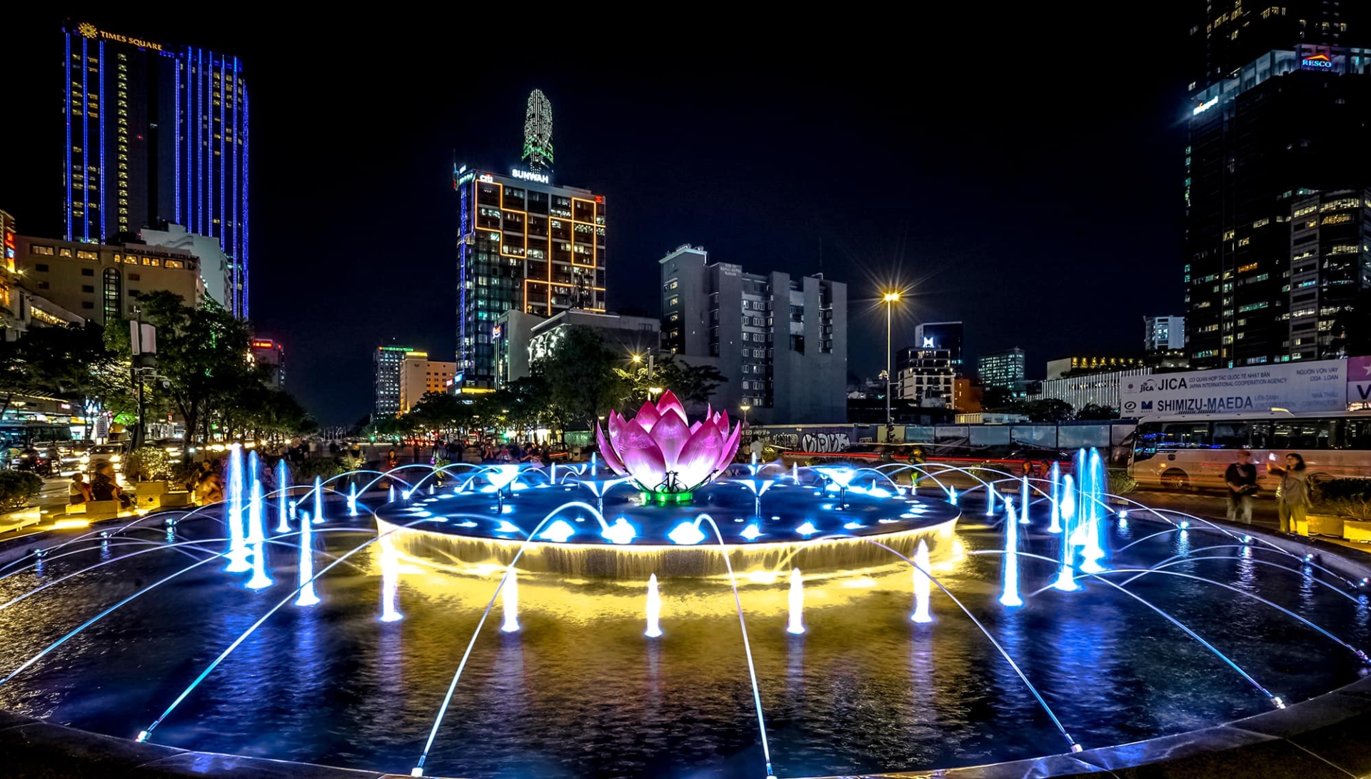 Khách sạn gần Phố đi bộ Nguyễn Huệ - Điểm vui chơi nhộn nhịp