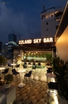 22Land Sky Bar